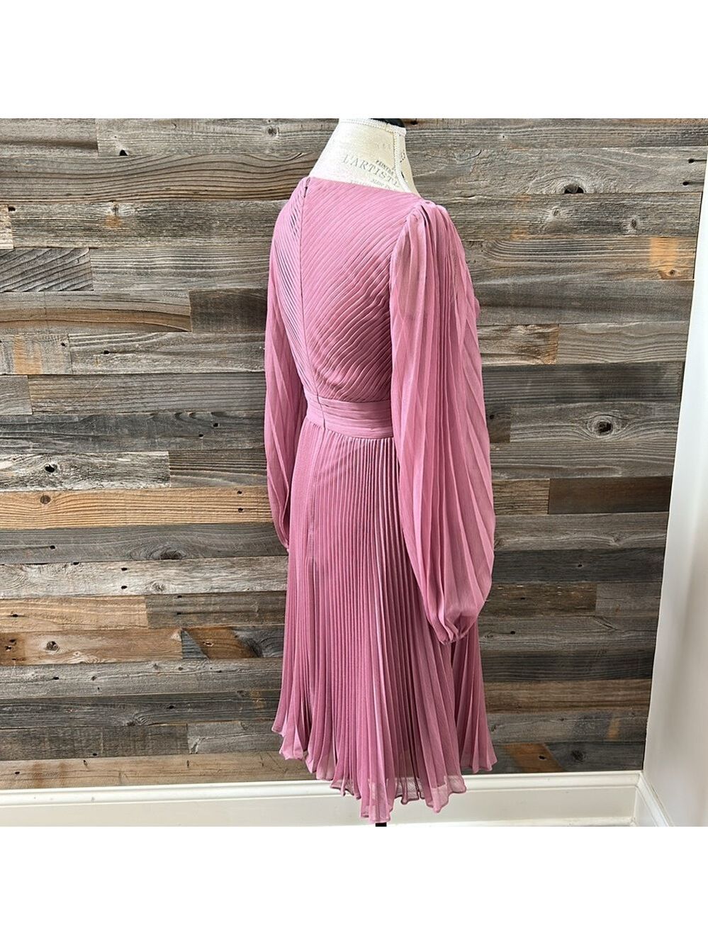 NWT Theia Sample Pleated Midi Dress Long Sleeve Size 4 - Picture 6 of 14